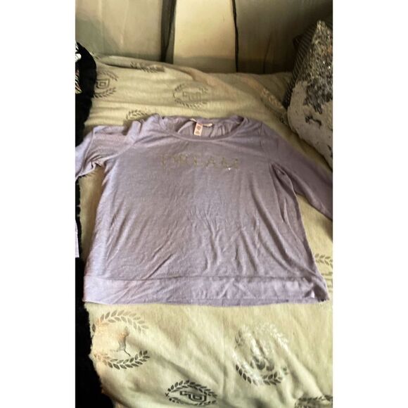 VIctoria secret lilac dream sweatshirt - Picture 2 of 3